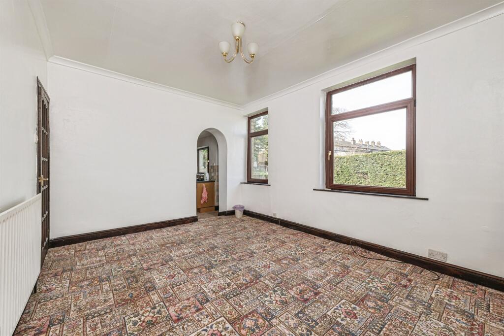 Additional image 7 of Frimley Drive, Bradford