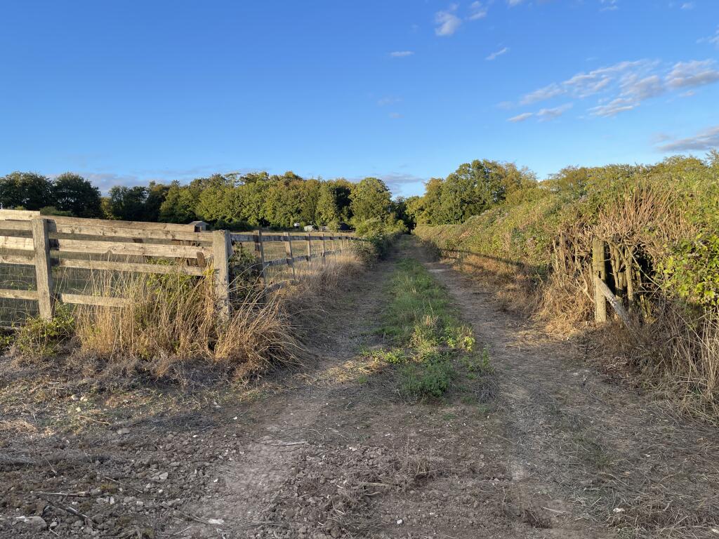 Land at Mare Lane, Owslebury, Winchester, SO21 1LF - View 4