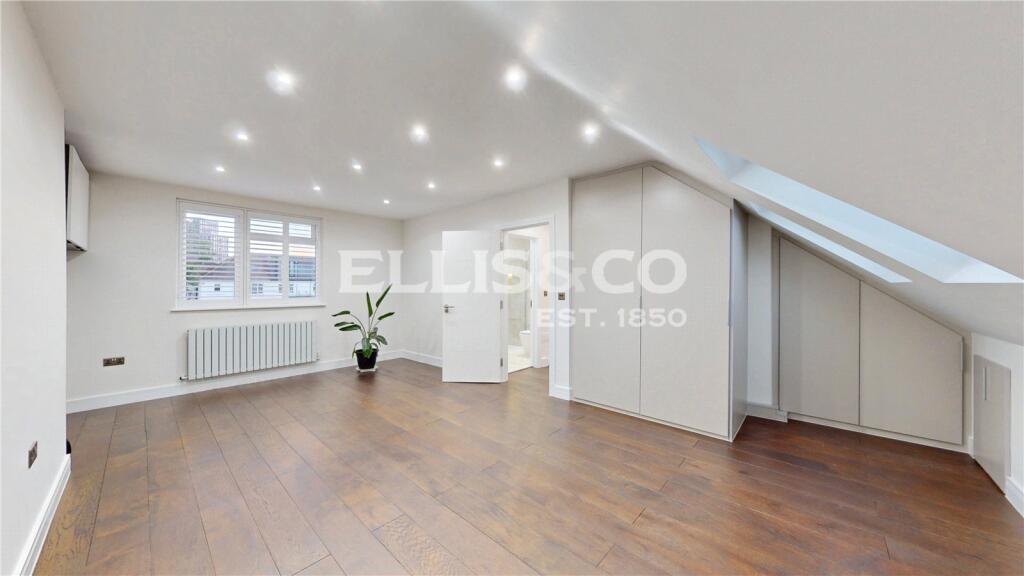 House in London - View 5