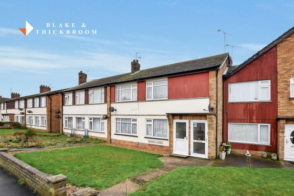 Main image of property: Dulwich Court, Kings Avenue, Holland-on-Sea