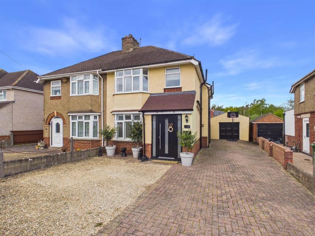 Main image of property: Parkside Drive, Churchdown, Gloucester