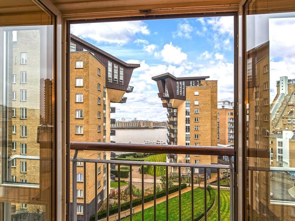 Main image of property: Franklin Building, Millennium Harbour, Westferry Road, Canary Wharf, London, E14 8LS