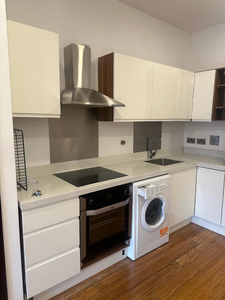 Main image of property: Bedford Park, Croydon, London, CR0