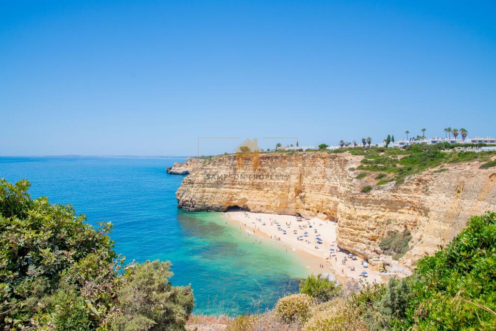 Main image of property: Algarve, Lagoa