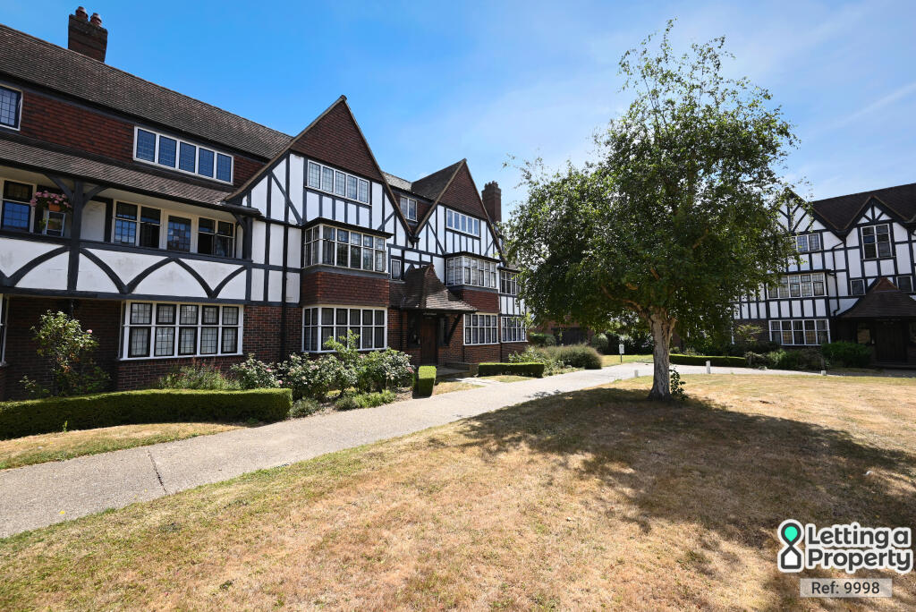 Main image of property: Queens Drive, London, Greater London, W3 0HH