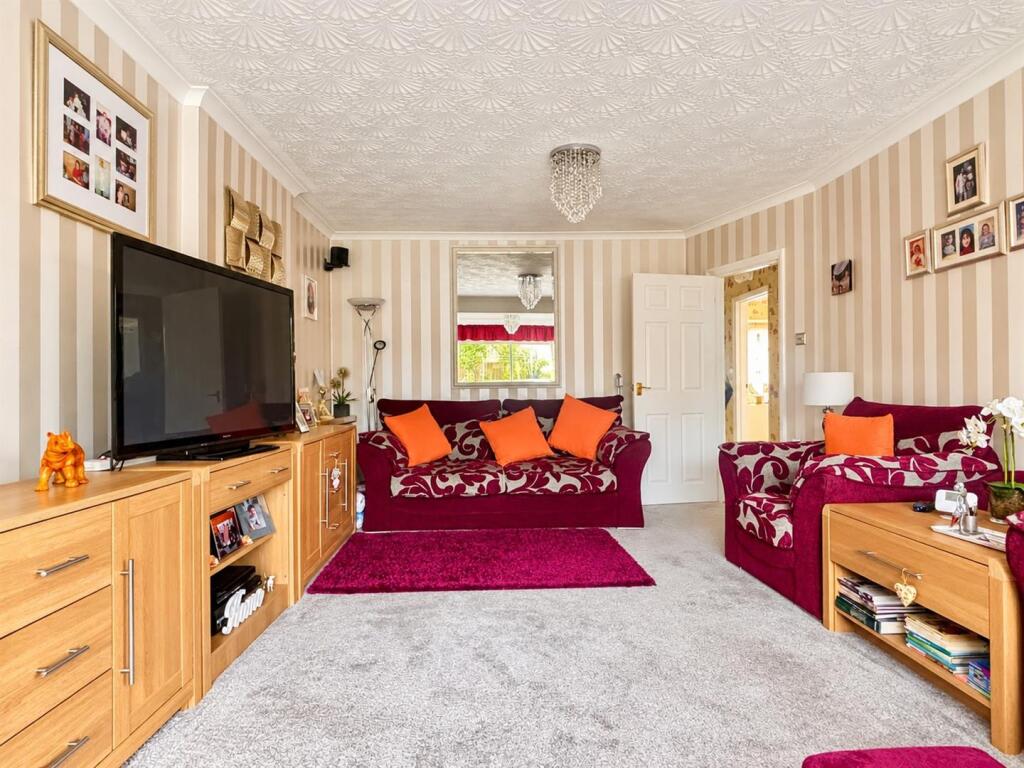 House in Bexleyheath, Upper Belvedere - View 5