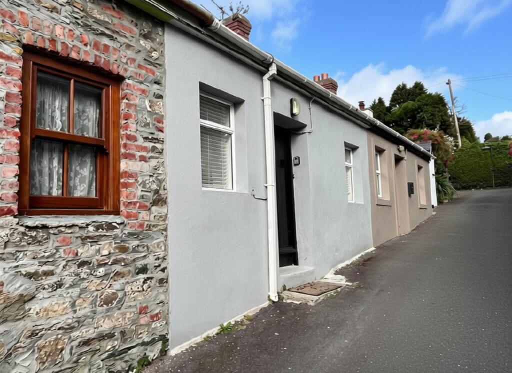 Main image of property: 2 Friary Lane, Kinsale, Co Cork, P17 K825