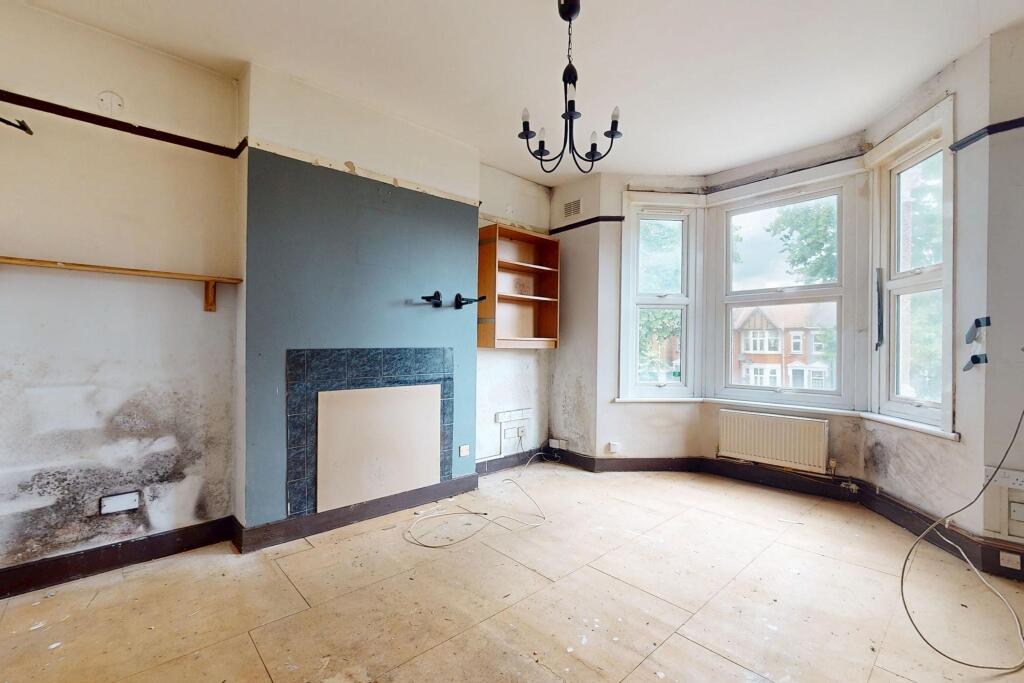 Apartment in London - View 2