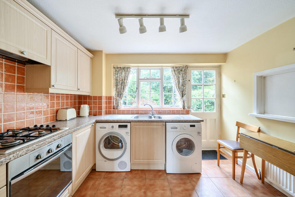 House in London - View 5