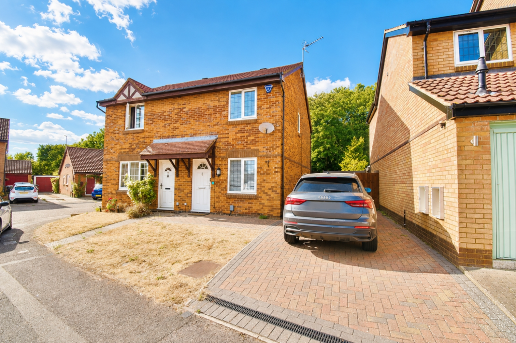 Main image of property: Yeoman Meadow, East Hunsbury, Northampton NN4 9YX