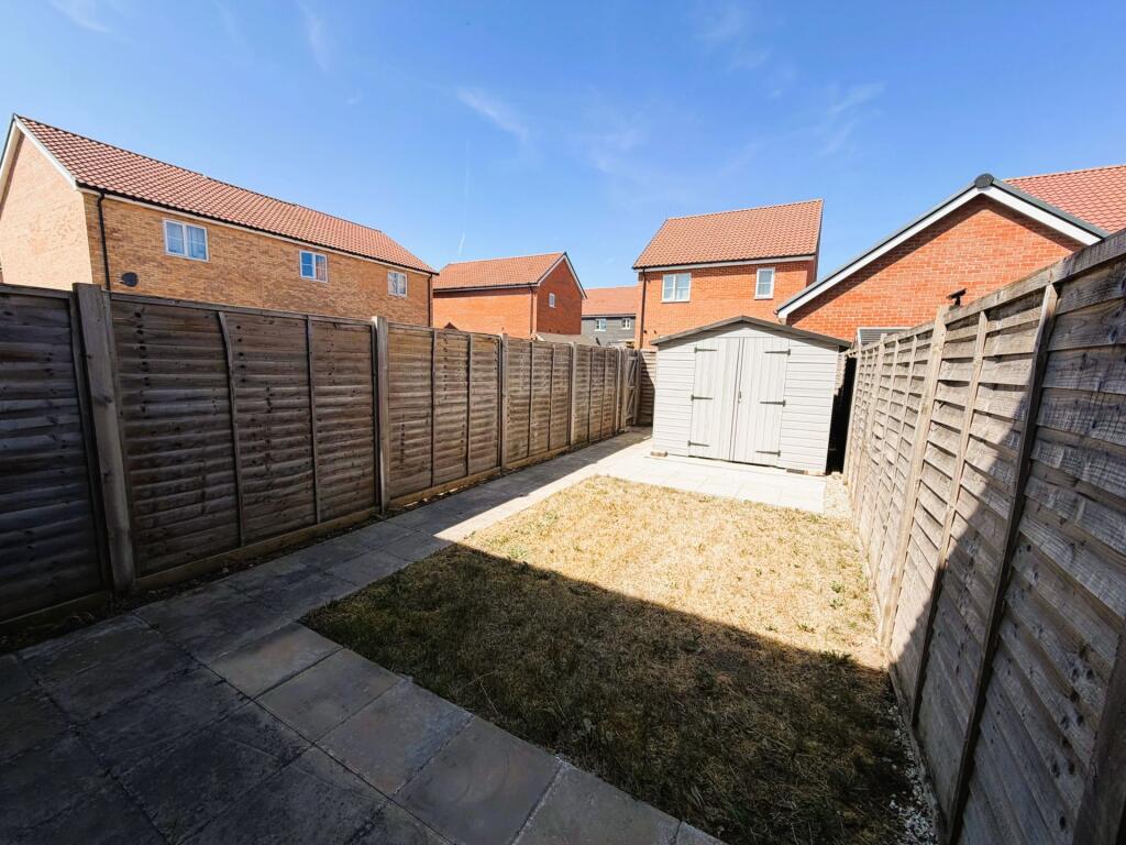 The Circle, Great Blakenham, IP6 photo 4