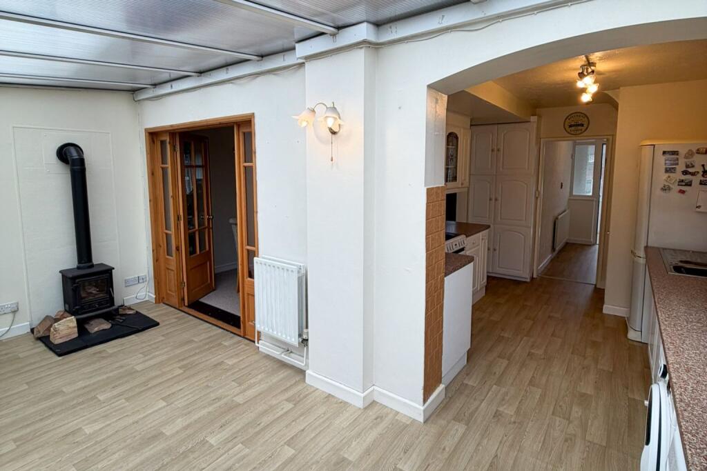 Additional image 5 of FIVE-bedroom semi-detached with self-contained ONE-bedroom annexe, Birchfield Close, Halesowen, B63 4LJ