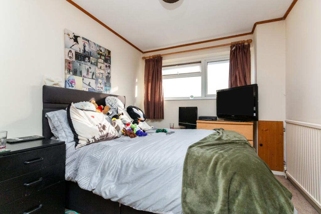 House in Reading - View 5