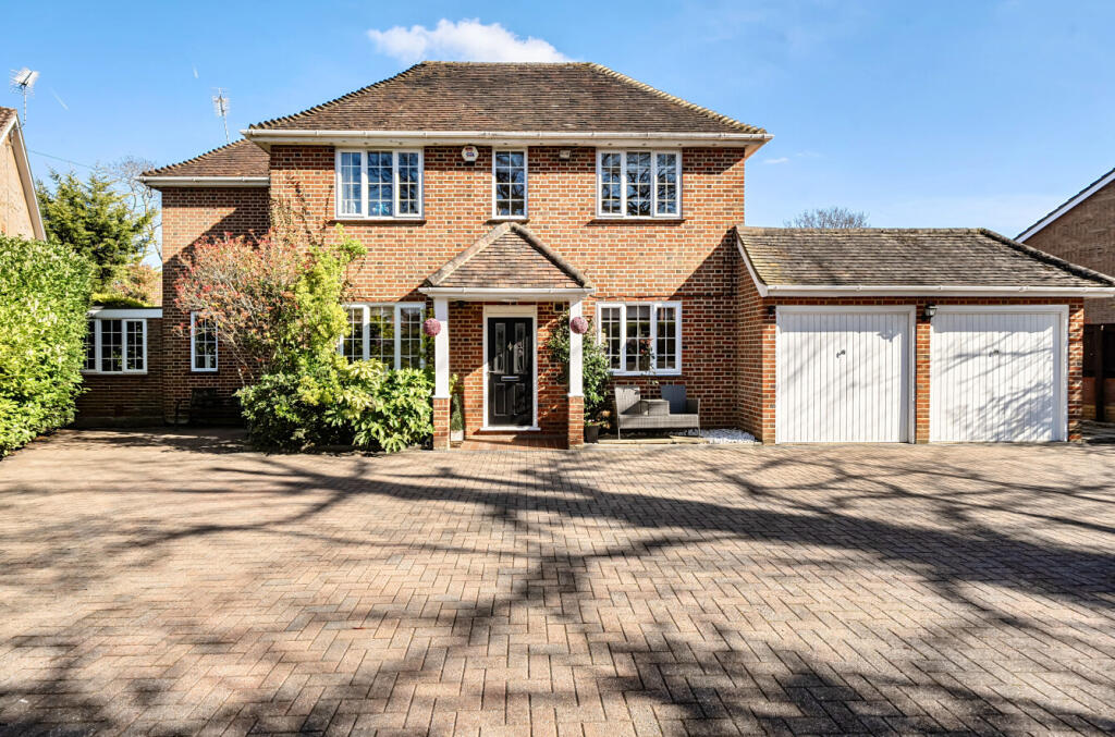 Main image of property: Jigs Lane South, Warfield, Bracknell