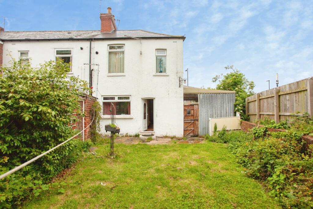 Main image of property: Shiregreen Lane, SHEFFIELD, South Yorkshire, S5