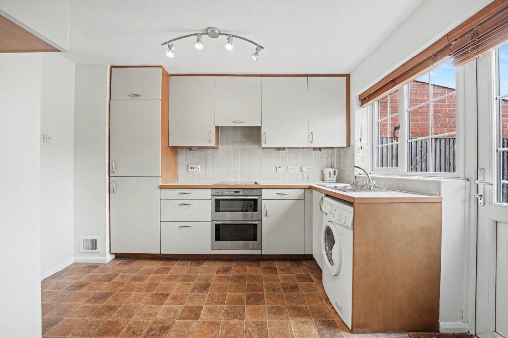 House in Stevenage - View 4