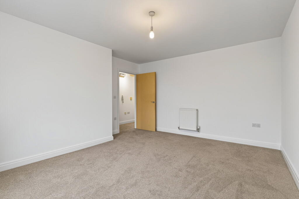 Apartment in Harborough, Leicestershire - View 5