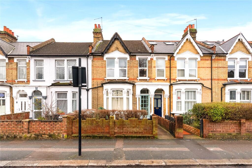Erskine Road, Walthamstow, London, E17 - View 3