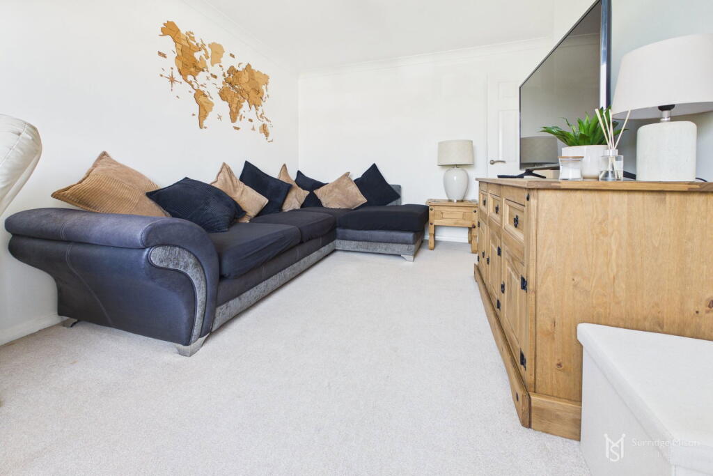 Aberdale Road, Polegate, East Sussex, BN26 photo 4