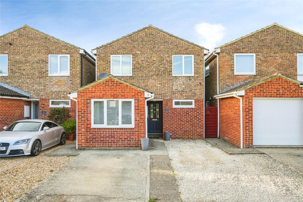 Main image of property: Defiant Close, BICESTER, Oxfordshire, OX26