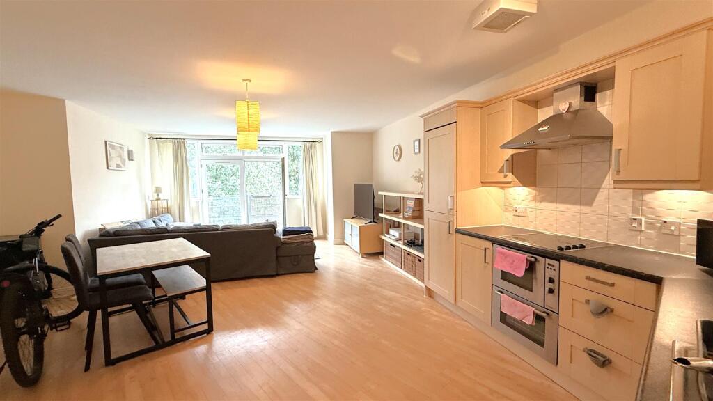 Additional image 6 of Middlepark Drive, Northfield, Birmingham