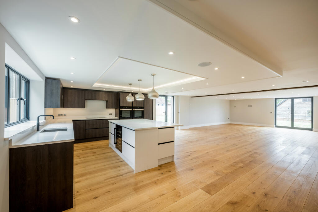 House in Brighton - View 3