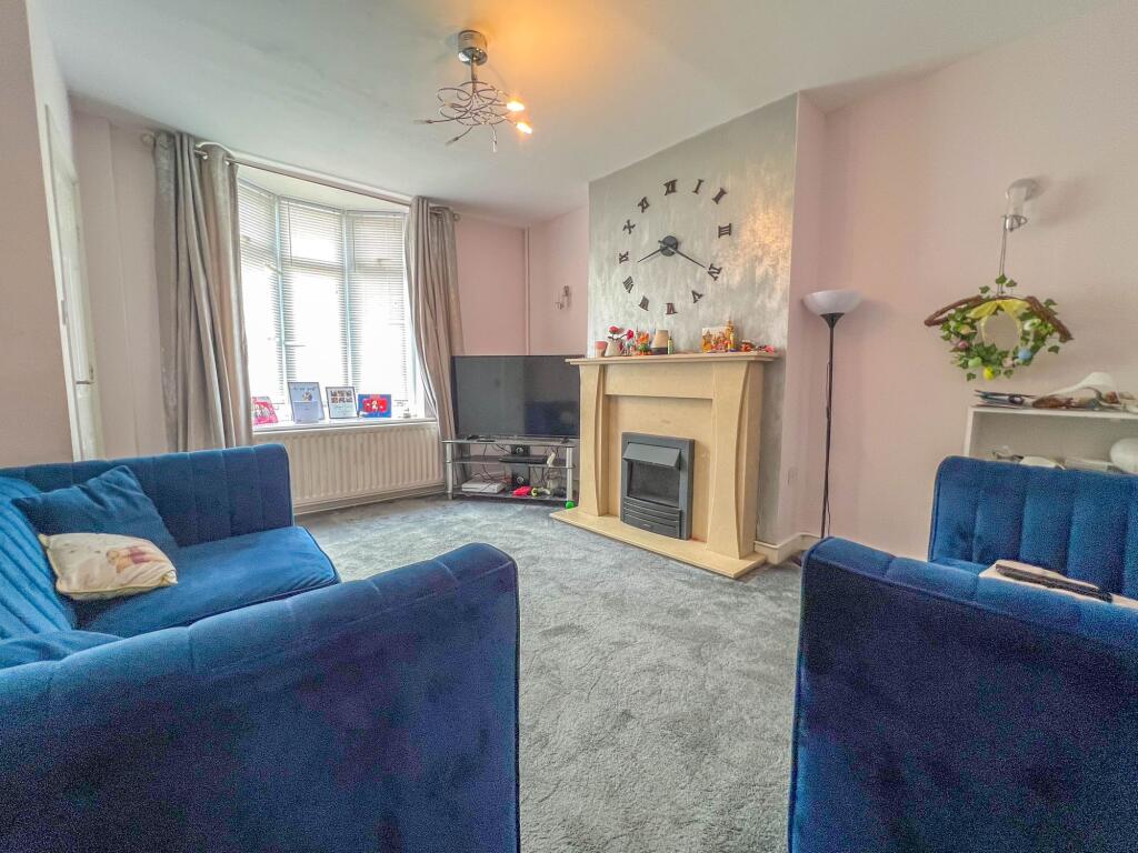 Heath End Road, Nuneaton, CV10 photo 2