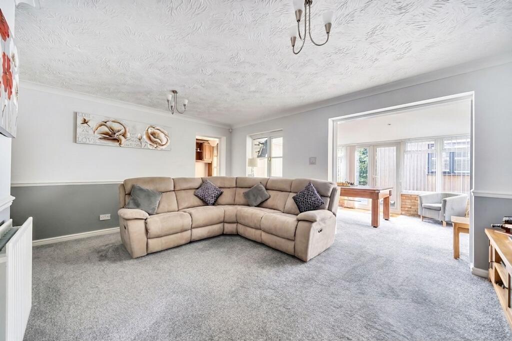 House in Amesbury - View 2