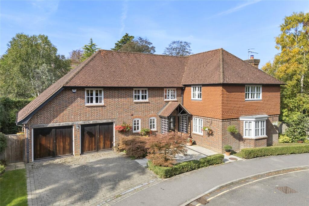 Main image of property: Richmond Place, Tunbridge Wells, Kent, TN2