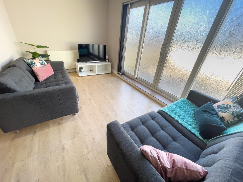 Apartment in Liverpool - View 4