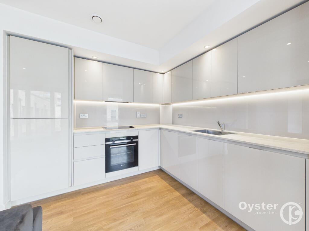 Apartment in London - View 3