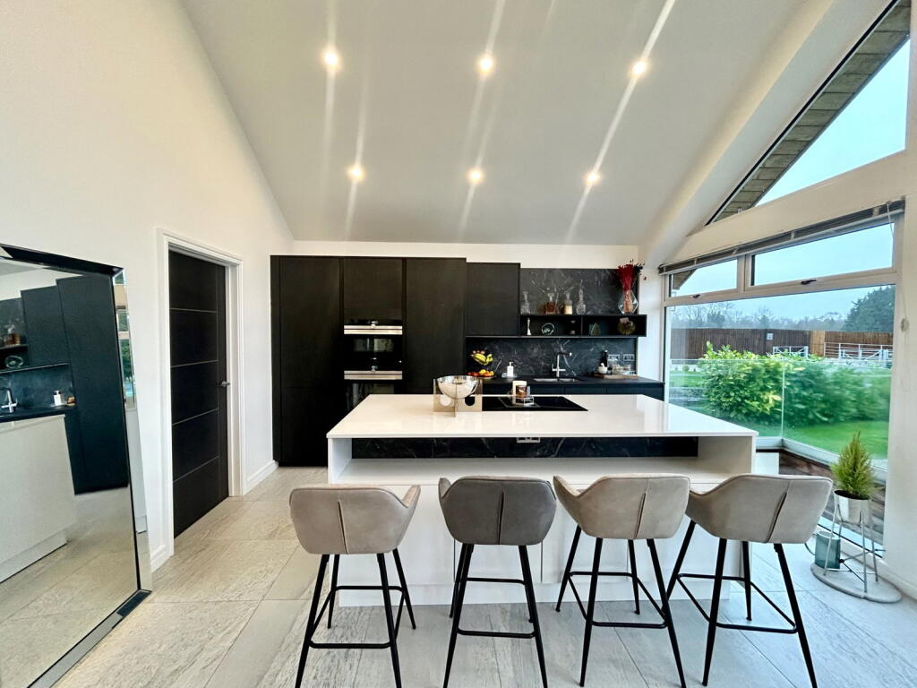 House in Birmingham - View 5