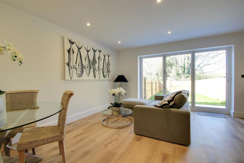 Additional image 22 of Chiswell Green, St Albans