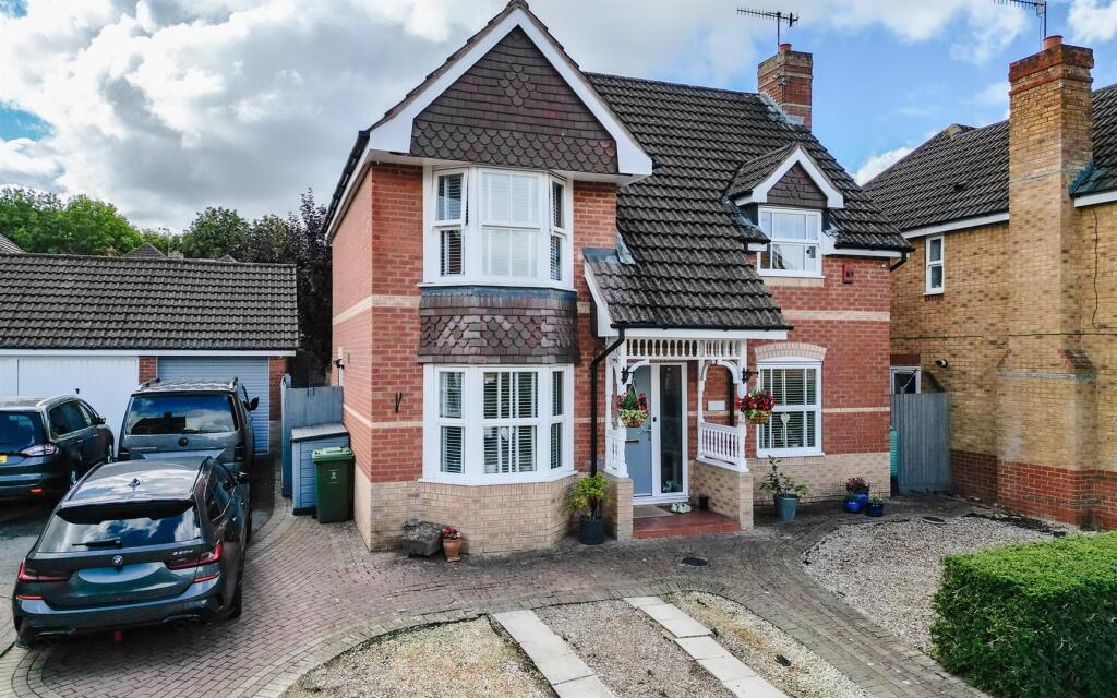Main image of property: Cranborne Chase, Swindon