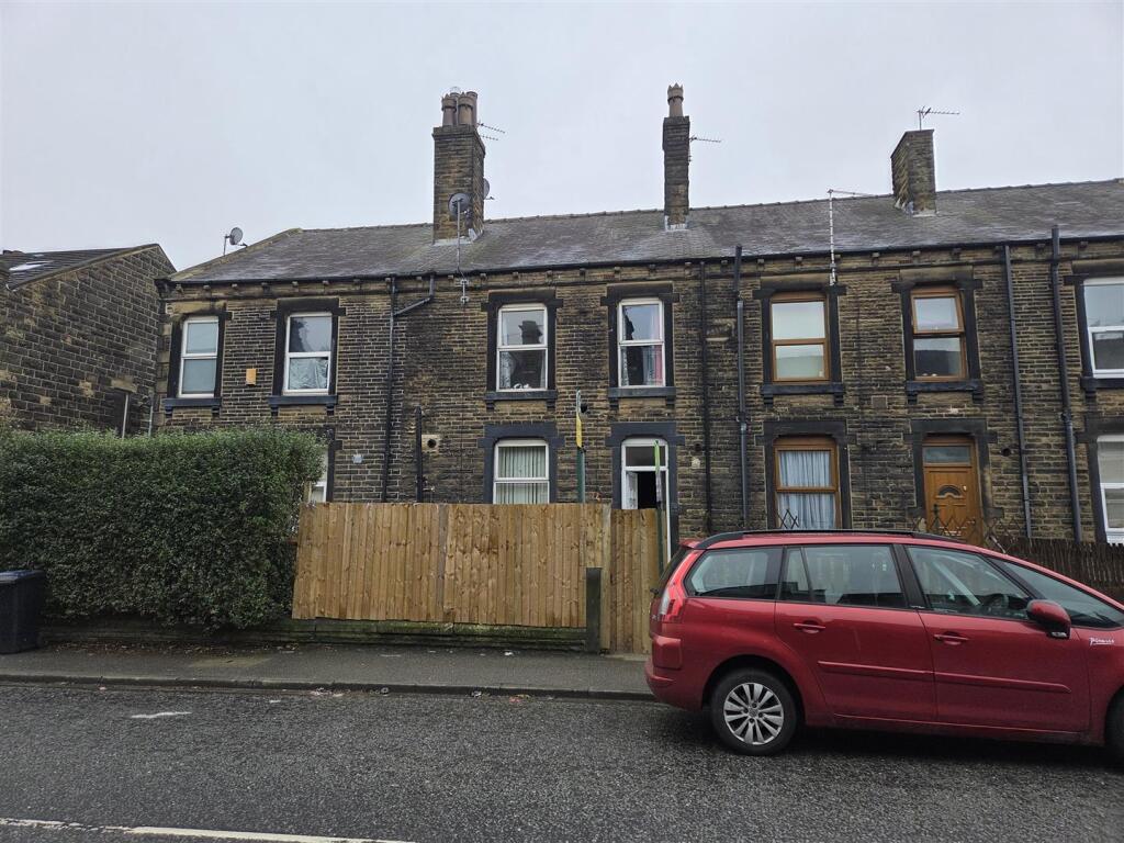 Main image of property: Fountain Street, Morley, Leeds