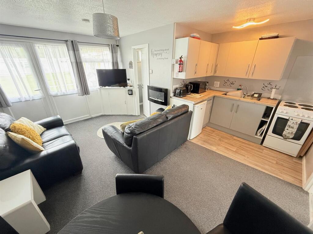 Belle Aire, Beach Road, Hemsby - View 4