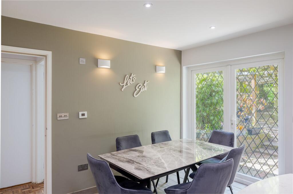 Mitchley Avenue, Purley, CR8 photo 4