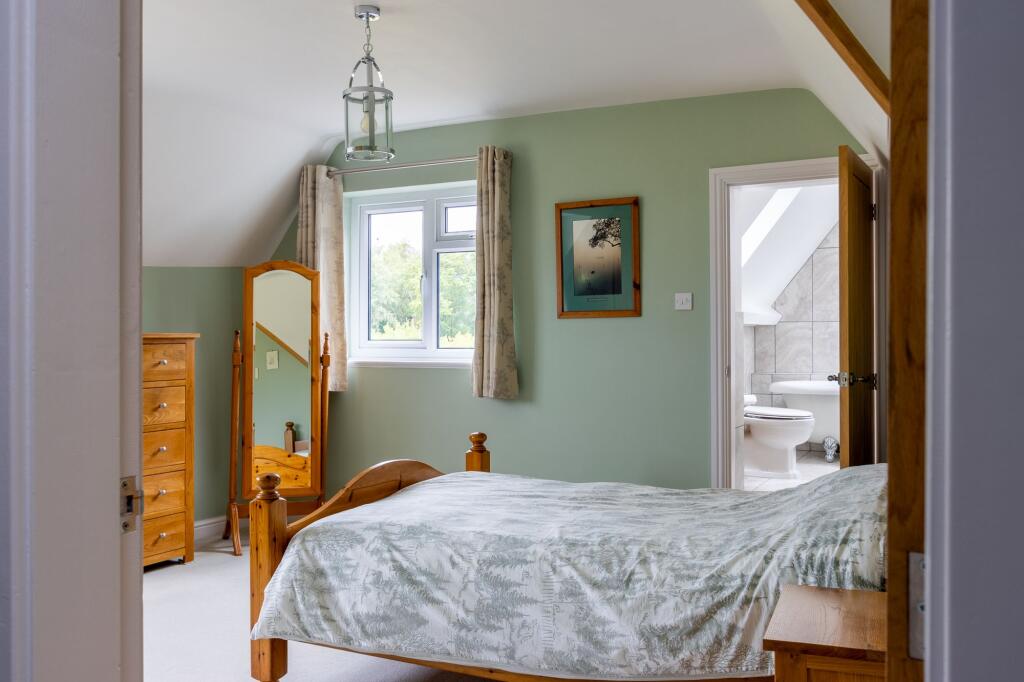 Hanbury Road, Hanbury, B60 photo 4