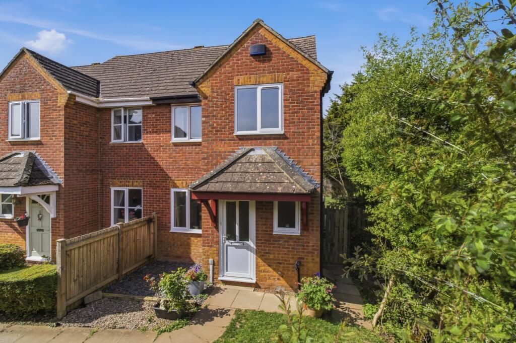 Main image of property: Mulberry Drive, Upton-Upon-Severn, Worcester, Worcestershire, WR8 0ET