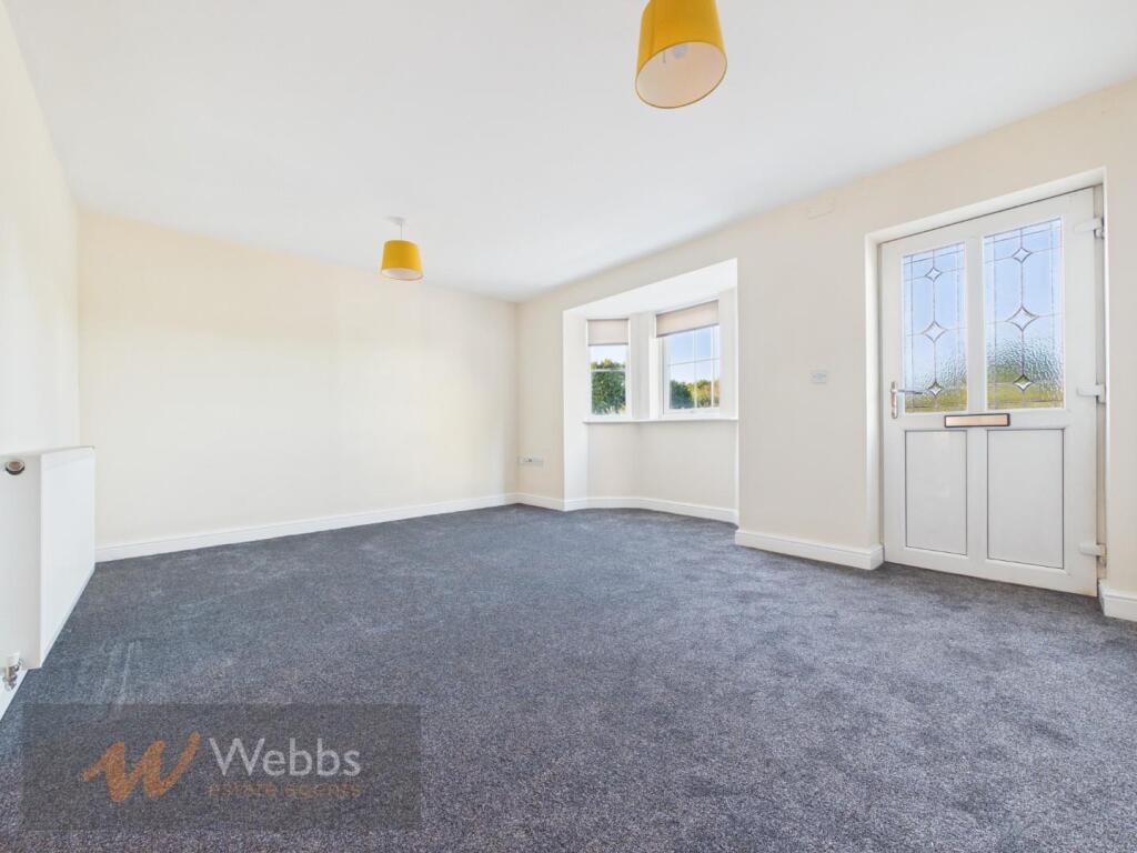 Apartment in Cannock Chase, Norton Canes - View 5