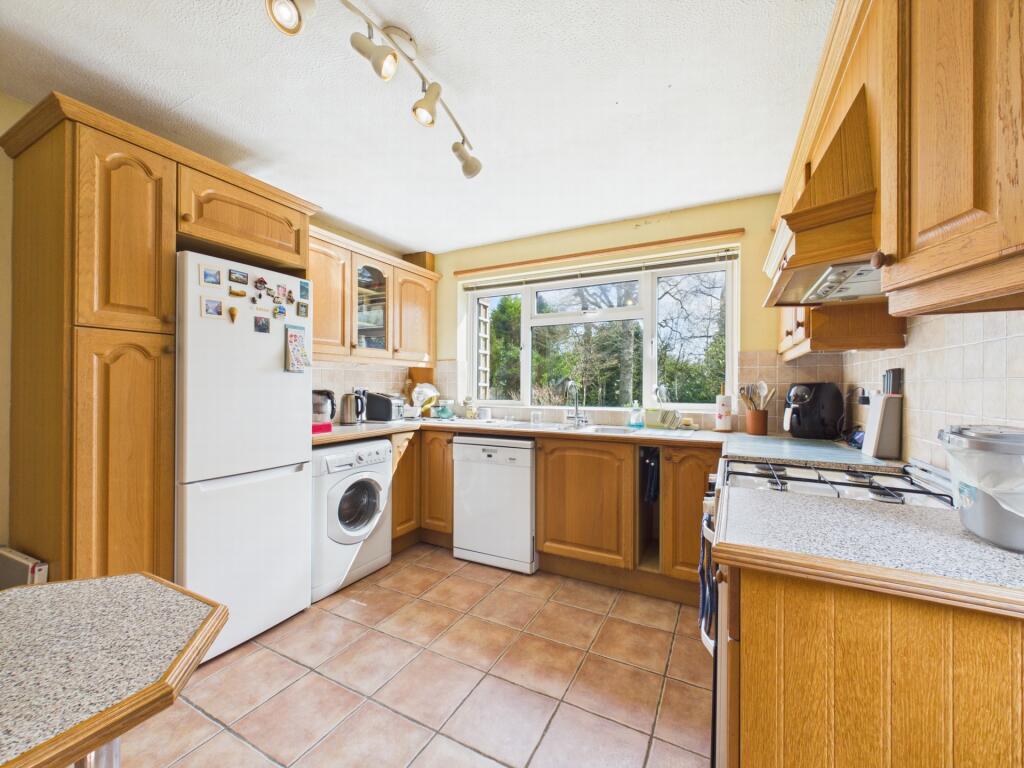 Penland Road, Haywards Heath, RH16 photo 4