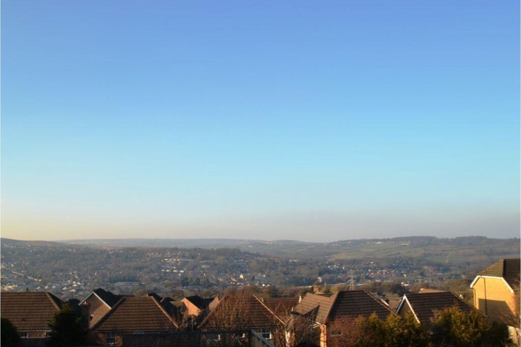 Additional image 24 of Hay Croft, Thackley,