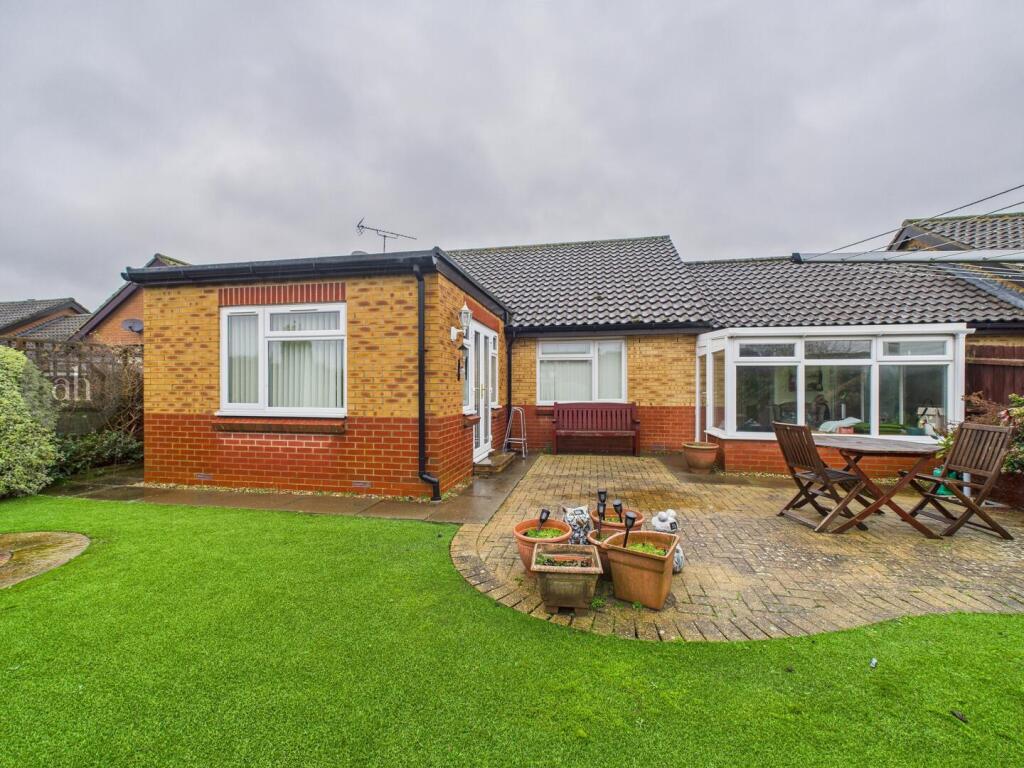 House in Mid Suffolk, Thurston - View 5