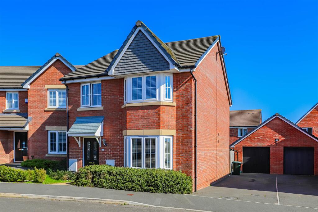 Main image of property: Railway Road, Rhoose, Barry