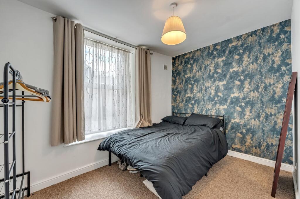 Apartment in Bristol - View 4