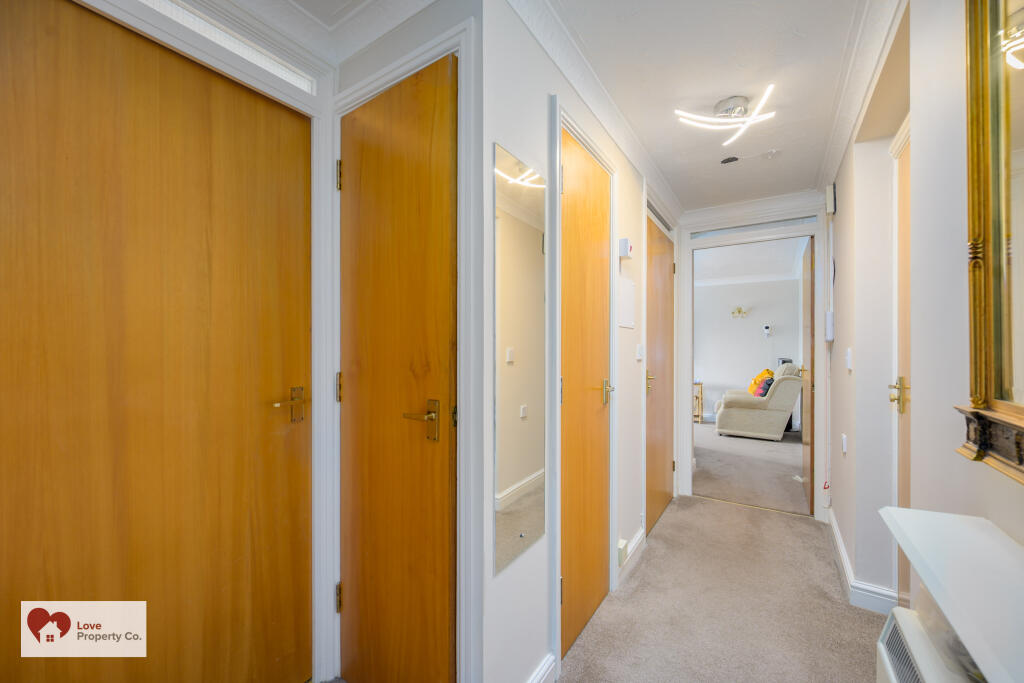Apartment in Birmingham - More