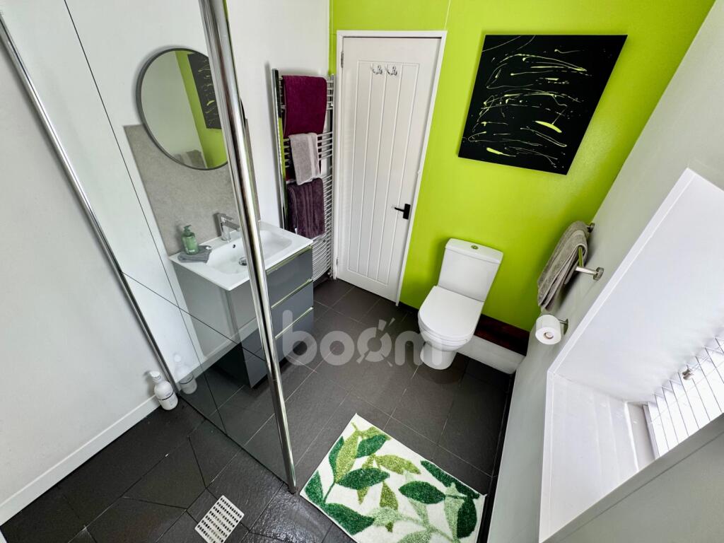 Apartment in Kilmarnock - View 5