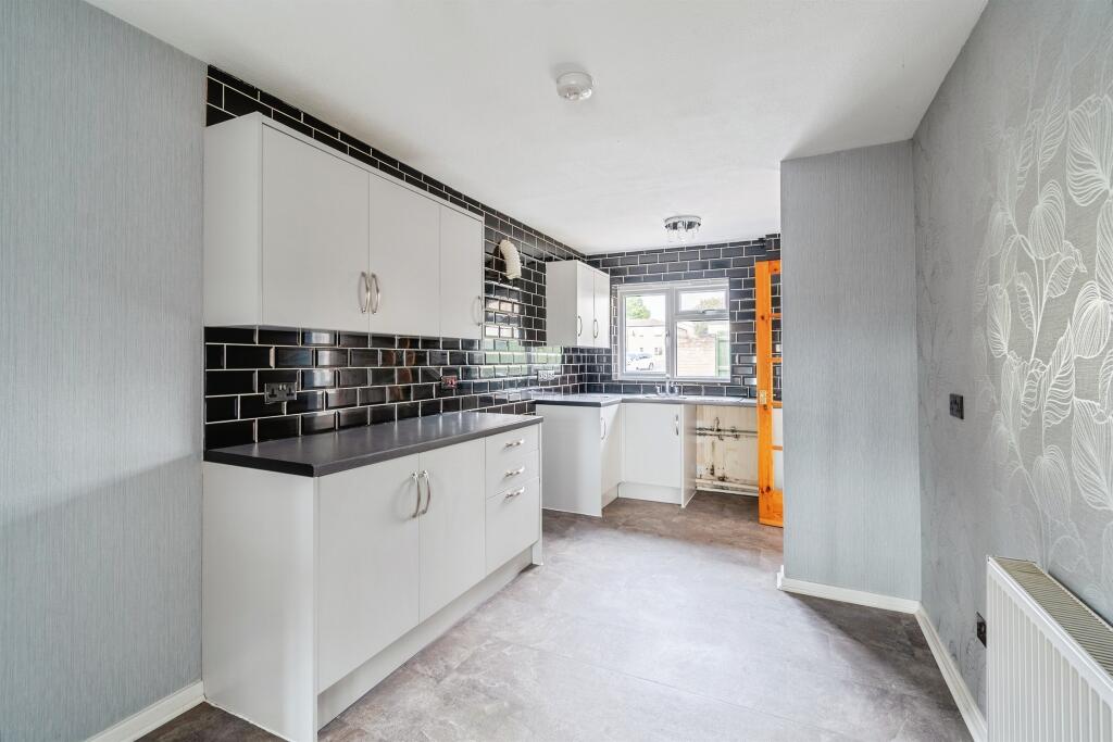 House in Swindon - View 2