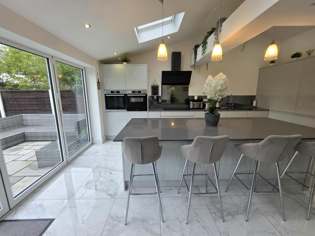 House in Stockport - View 5