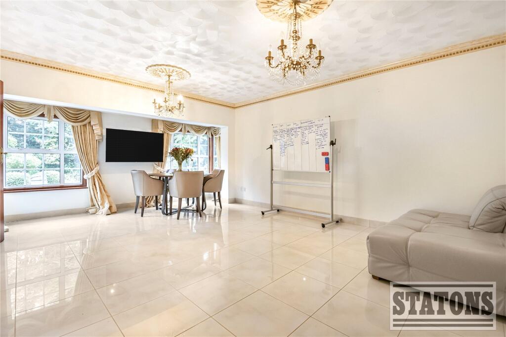 House in London - View 3
